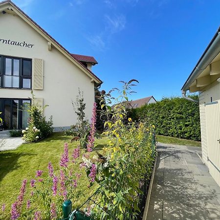 Haus Sterntaucher Ferienwohnung "Sonnenstern" Thiessow Exterior photo